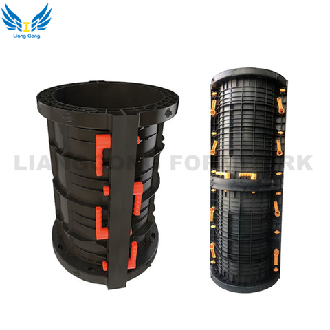 Coffrage de colonne en plastique avec appui vertical de traction pour la construction