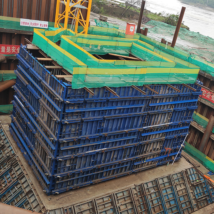 Moule en acier réglable personnalisé pour la construction en béton