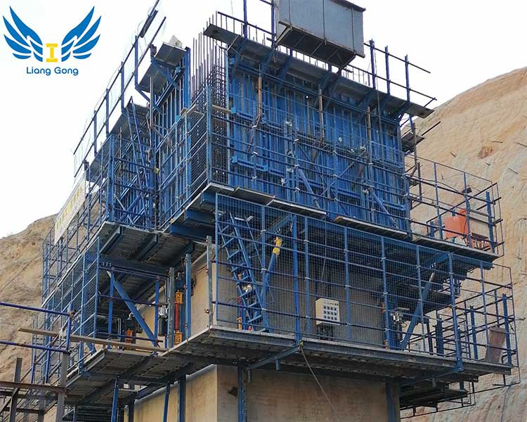 Structures et tours de tubes centraux