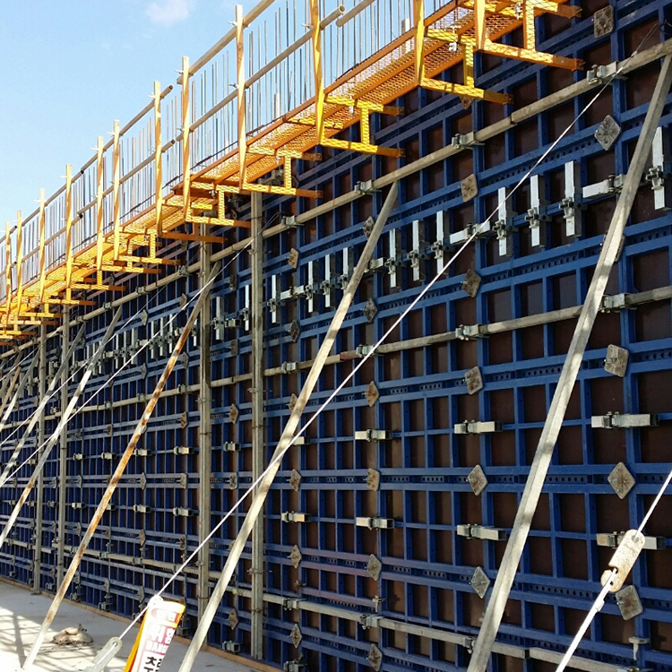 Comparaison des coffrages de chantier